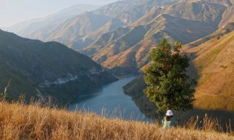Khám phá thảo nguyên Tà Xùa